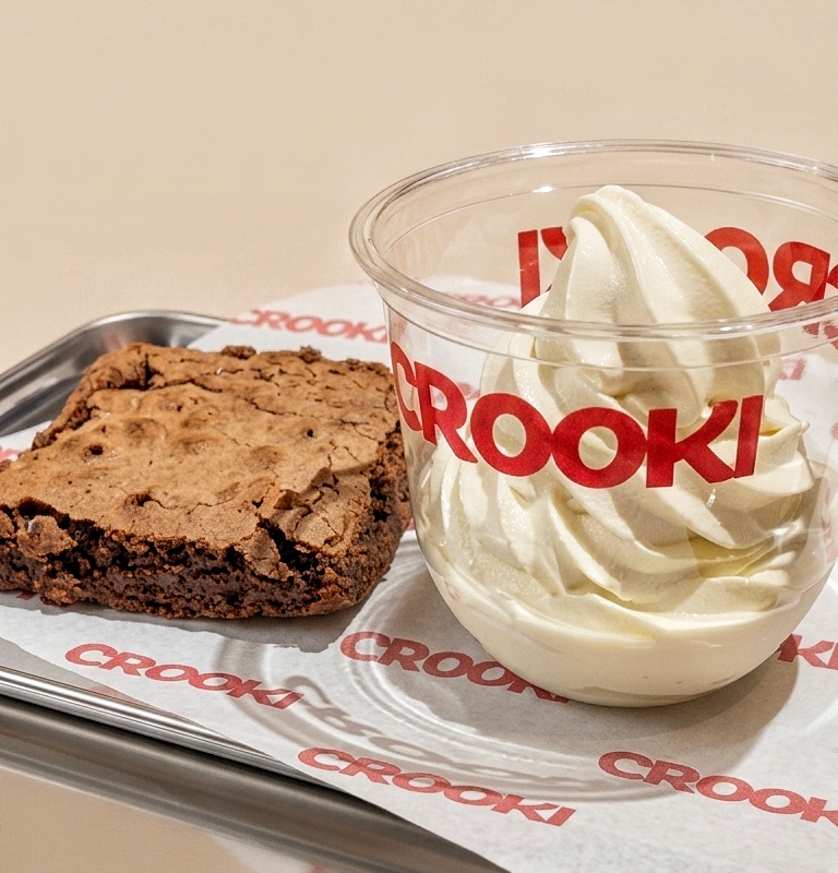 Brownie de Milo con helado